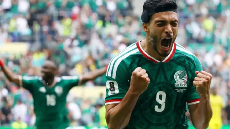¿Qué le pasó a Raúl Jiménez? La razón por la que usa una BANDA en la CABEZA en la Copa Mundial de la FIFA 2026™