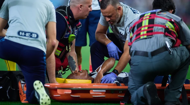 Anthony Martial lesionado Rayados hombro