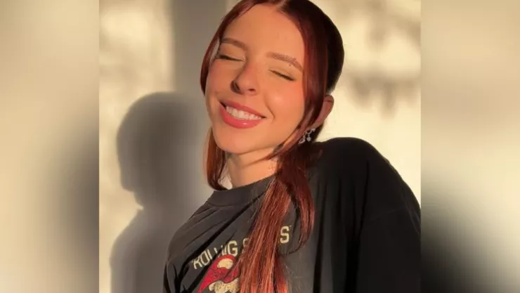 Con su nuevo sencillo “So, wassup”, Young Miko promete seguir sorprendiendo a sus seguidores con su talento y originalidad.