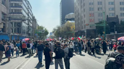 Bloqueos en CDMX hoy 15 de diciembre: calles cerradas y alternativas viales