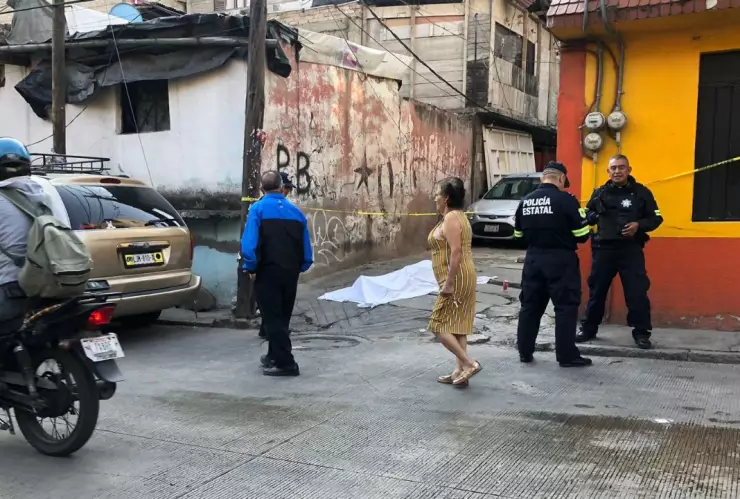 Un “vengador” mató a un asaltante en combi de Naucalpan; murió otro pasajero