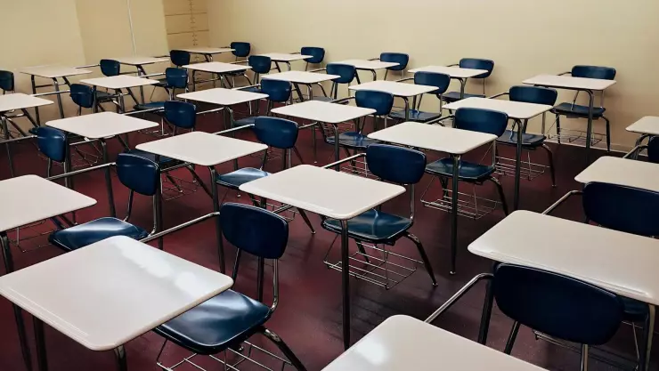 ¿En todo Guadalajara? Estas son las escuelas que suspenderán clases este lunes 10 de marzo por incendio en La Primavera