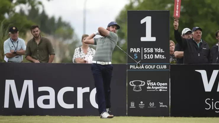 Isidro Benítez sublíder en Abierto Chileno