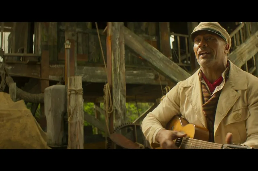 En 2021, Johnson interpretó a Frank Wolff en la película de Disney “Jungle Cruise”, basada en la atracción del mismo nombre en los parques temáticos de Disney.