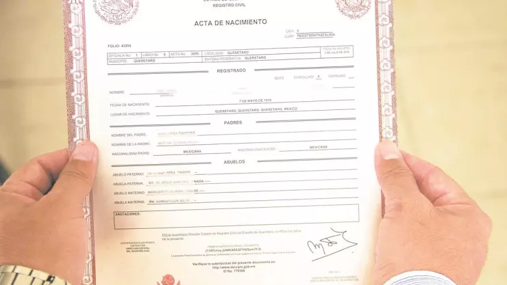 Padres puedan elegir orden de los apellidos de sus hijos: SCJN