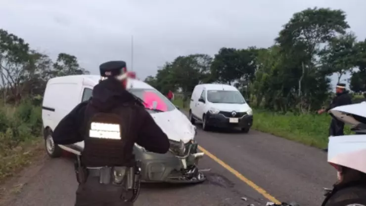carretera paso del toro-acayucan.