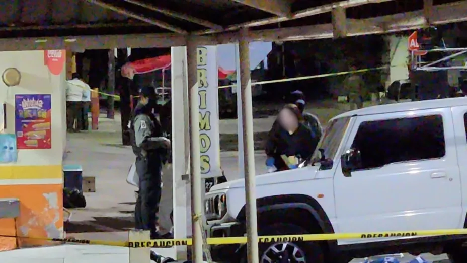 Fiesta en la Lázaro Cárdenas