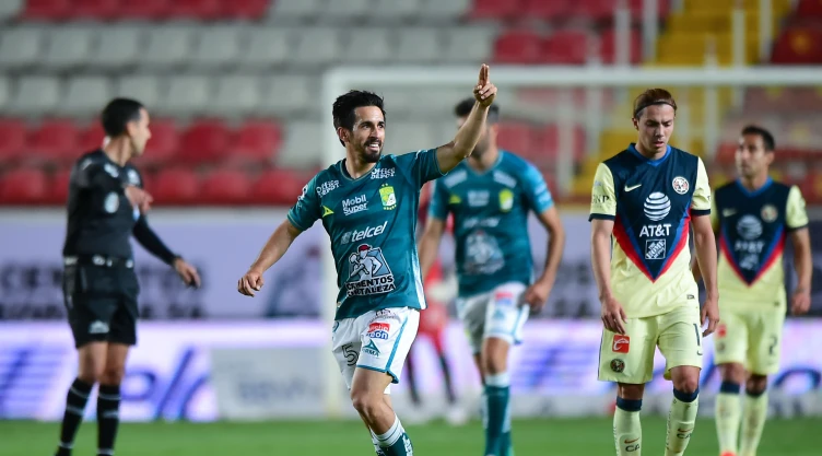 Fernando Navarro en el triunfo León vence al América