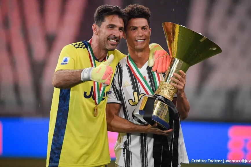 11 Gianluigi Buffon.jpg