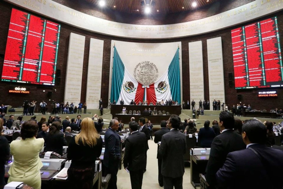 Diputados aprueban reformas a la Ley de Radio y Televisión