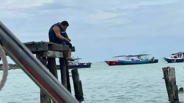 El ‘Niño viajero’ llega a Holbox, pasó la noche en el muelle (FOTOS)