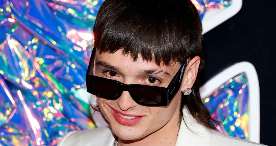 La ‘Maldición de Peso Pluma’.jpg