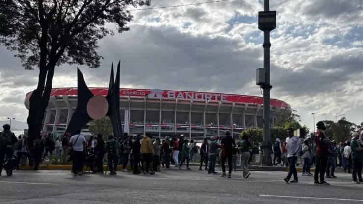 Precio de estacionamiento para el America vs Cruz Azul