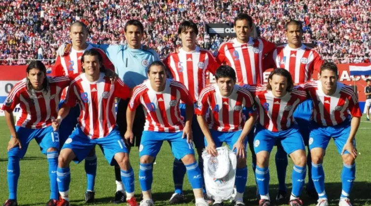 Paraguay perdió a su delantero estrella antes del Mundial de 2010