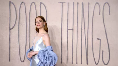 Poor Things de qué trata dónde verla