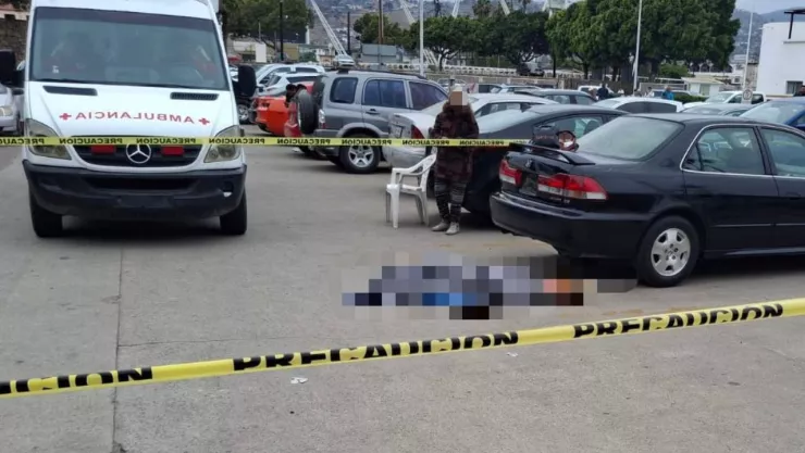 Autoridades investigan muerte de hombre de 74 años en la zona centro de Ensenada