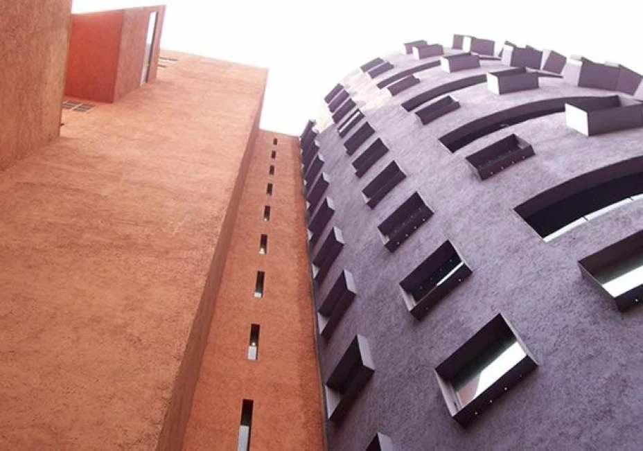 A dos décadas de su apertura el Cenart es ahora un efectivo, funcional y enorme centro cultural que aloja a casi todas las disciplinas artísticas