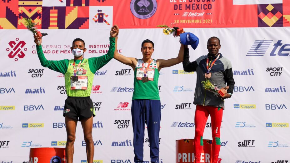Mexicanos ganan Maratón de la Ciudad de México
