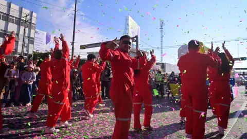 Desfile Feria León 2024