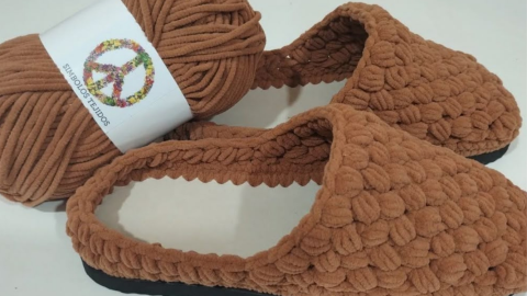 Cómo hacer pantuflas a crochet con suelas de chanclas viejas paso a paso