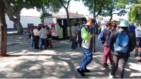Carambola de microbuses deja 14 lesionados en el Paseo Bravo hoy