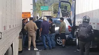 FOTOS: Fuerte carambola causa cierre total en la autopista Orizaba–Puebla hoy domingo