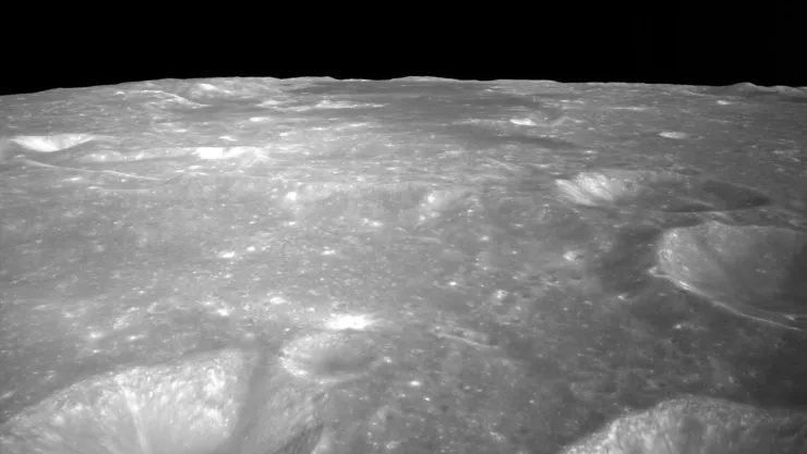 Las Fotos del lado oscuro de la luna son reveladas