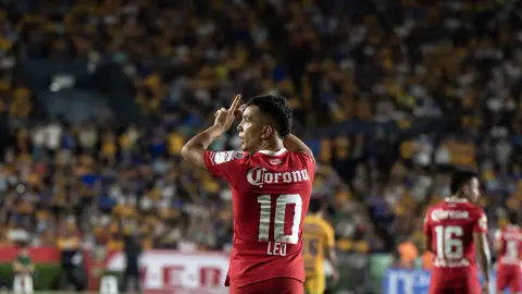 Leo Fernández