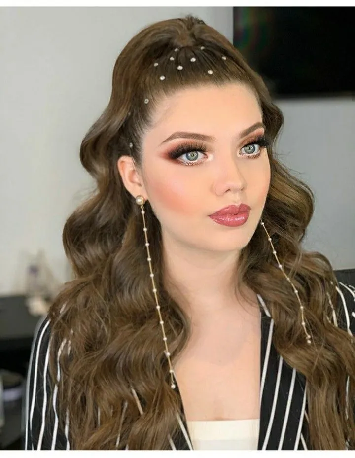 39 ideas de peinados semi recogidos elegantes: puede ser en cabello lacio o chino y te verás preciosa