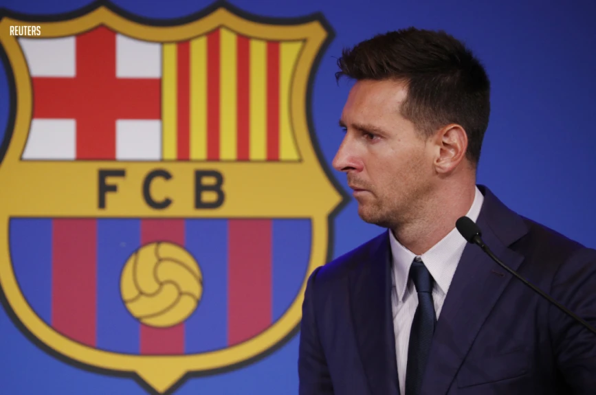 Lionel Messi se despide llorando del club Barcelona