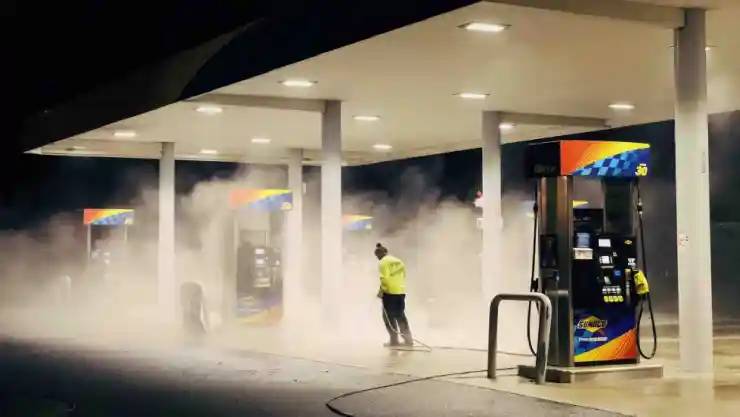 Así abrió el precio de la gasolina hoy, jueves 24 de abril de 2025