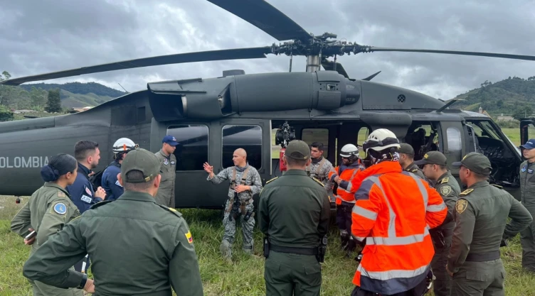 Diez personas, incluidos tres menores, murieron tras el accidente aéreo en Colombia