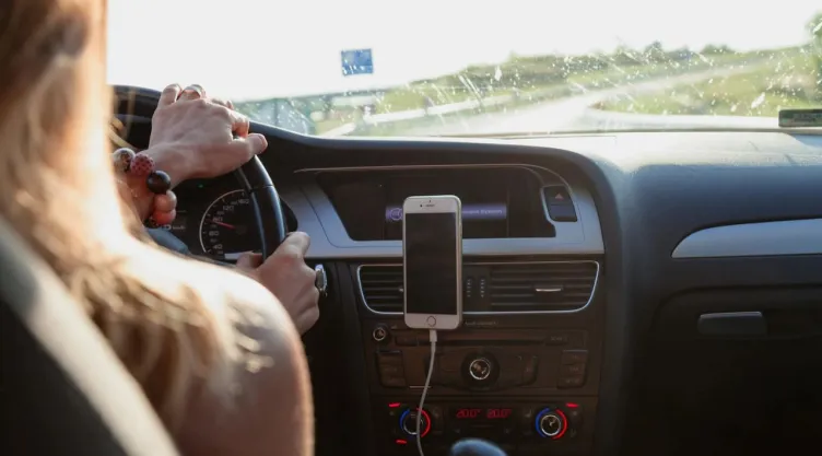 ¿A qué números llamar en caso de falla o accidentes en carreteras de México?