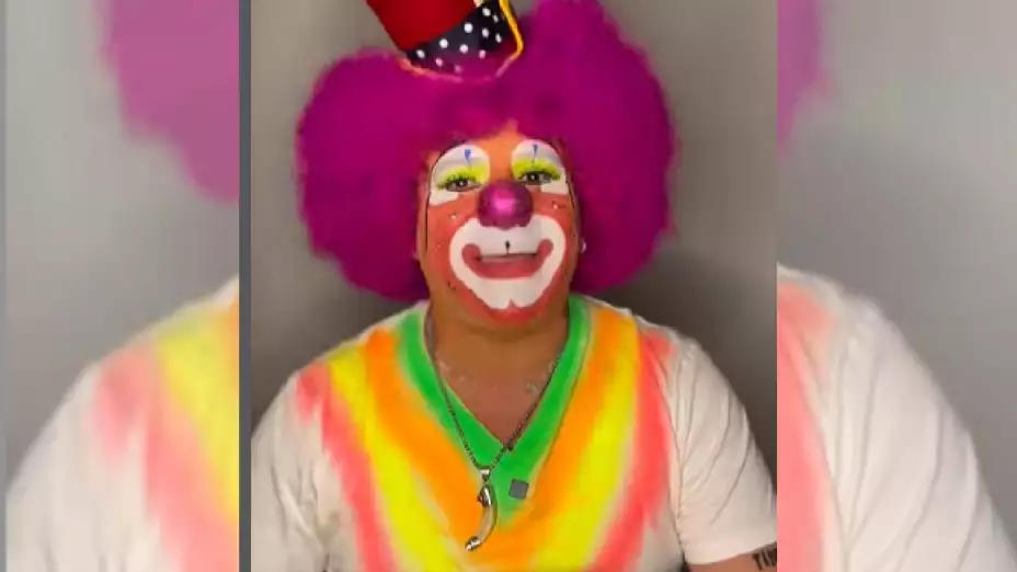 Platanito se disculpa tras chiste sobre feminicidio de Debanhi Escobar