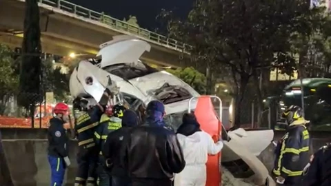 Choque de auto tren eléctrico.jpg