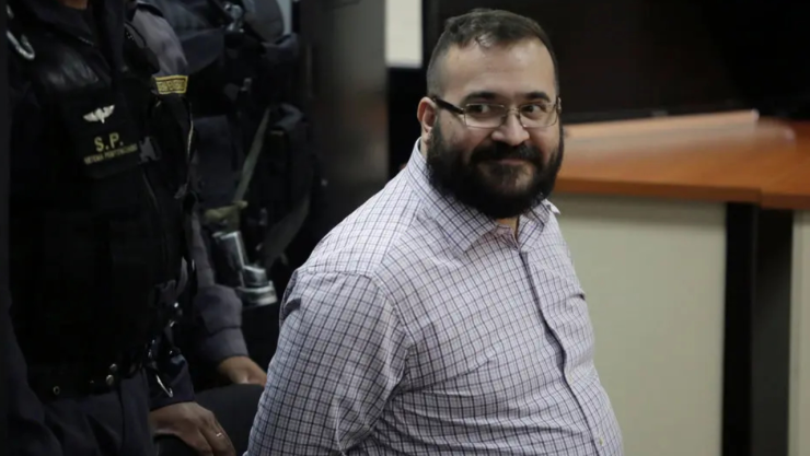 Órdenes de aprehensión contra excolaboradores de Javier Duarte