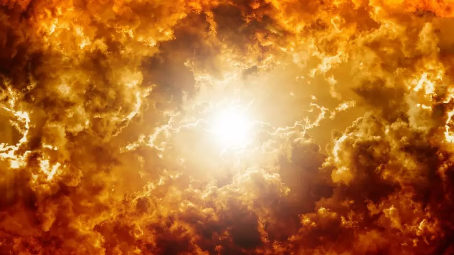 Tormenta solar azotará en la Tierra el fin de semana; así nos afectará