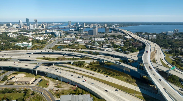 Vista aérea de autopistas Florida