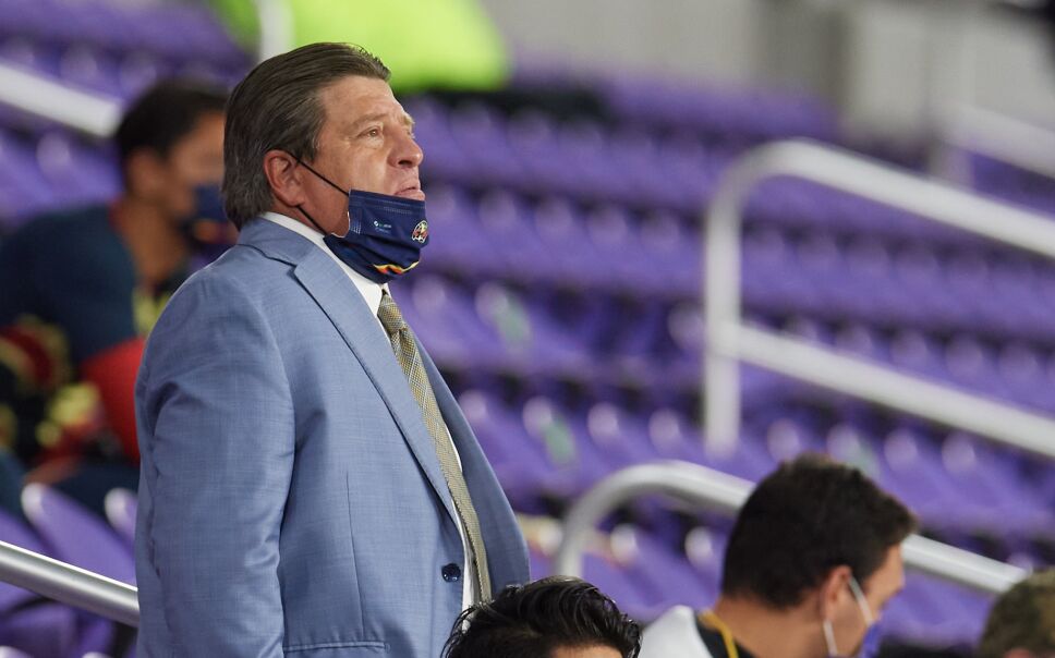 Miguel Herrera entrenador de Tigres