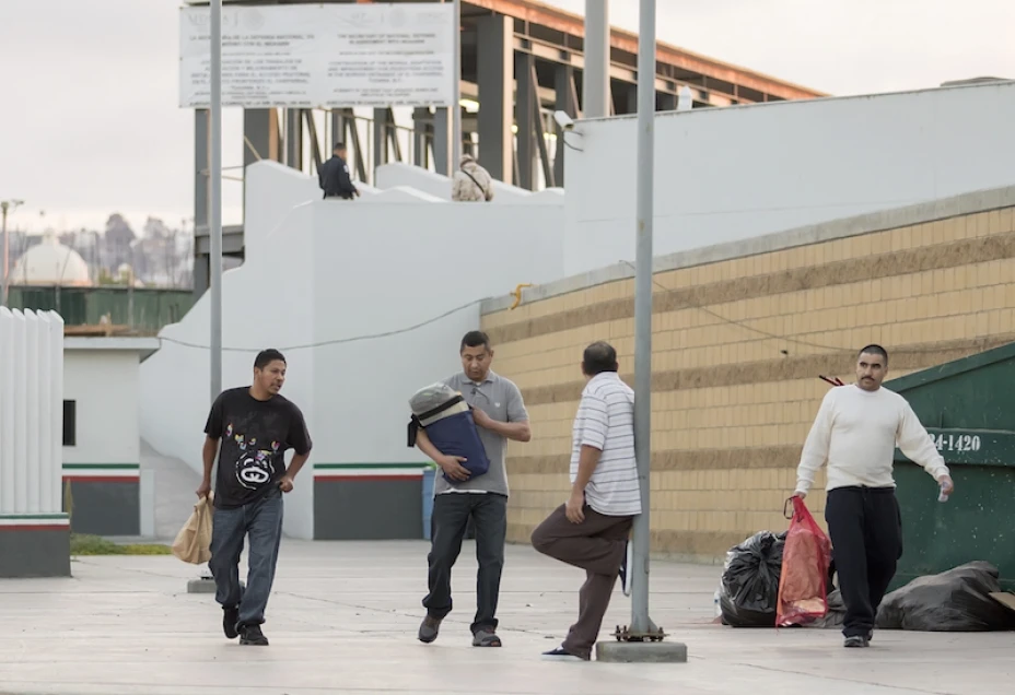 Deportados ayuda