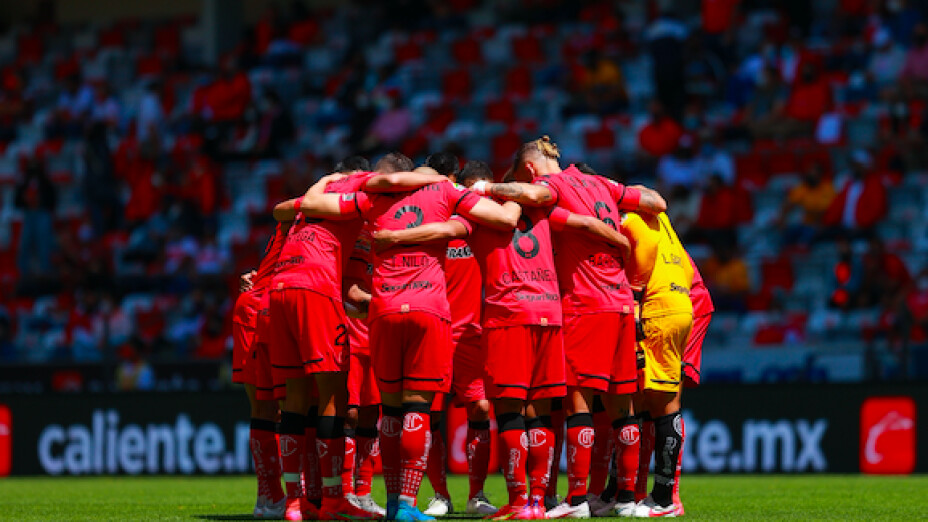 Toluca derrota a Tigres