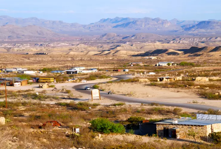 una vista de Terlingua junto al fondo del Big Bend National Park