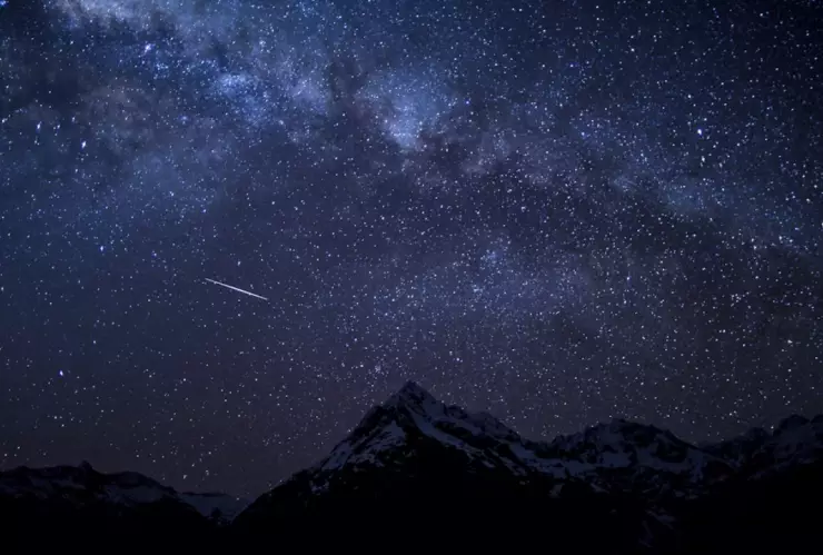 Una lluvia de meteoros histórica: cómo ver el espectáculo este 12 de agosto en Baja California