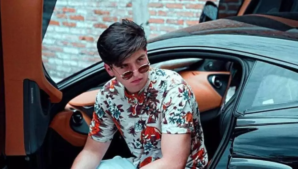 Amenazan al influencer Fofo Márquez con cabeza humana