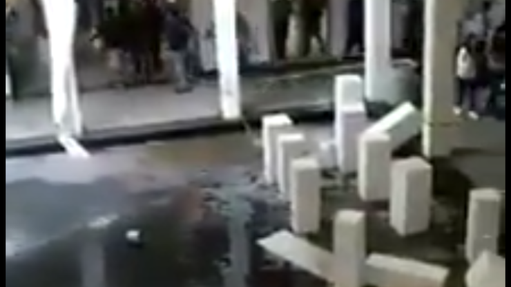 Cae lona en Chalco por lluvia y granizo