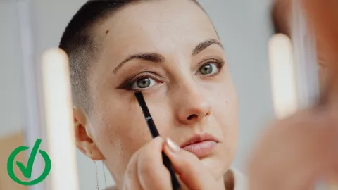 El delineado adecuado para corregir la distancia entre los ojos, según la IA.jpg