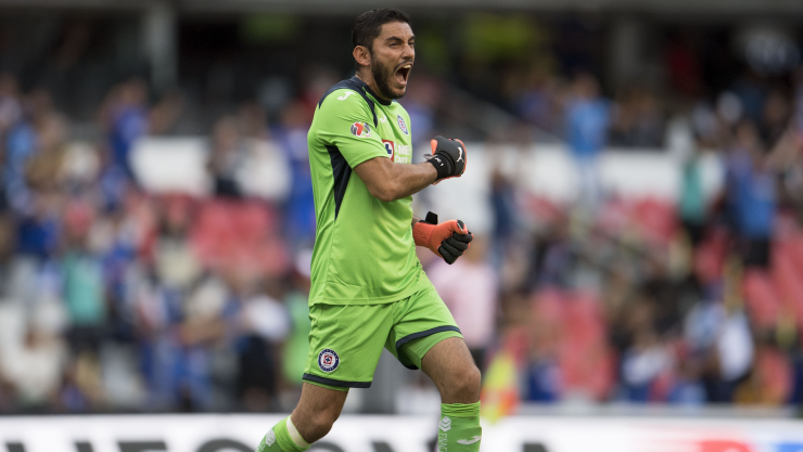 Oficial: Jesús CoronOficial: Jesús Corona renovó contrato con Cruz Azula renovó contrato con Cruz Azul