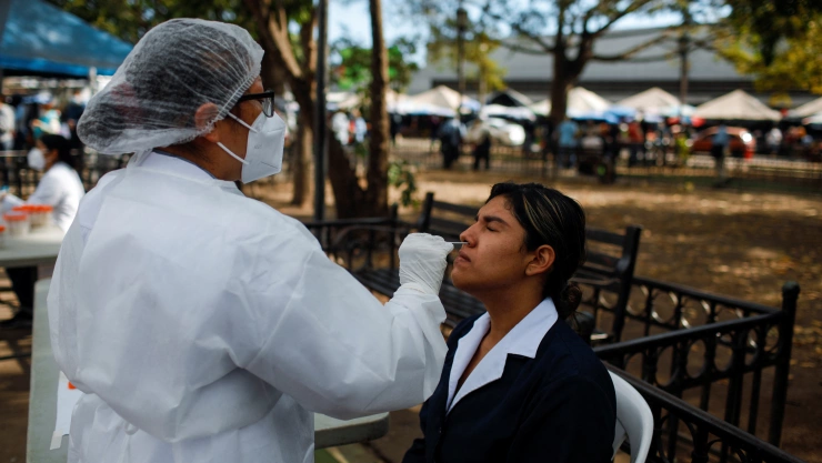 Detectan en Nayarit el primer caso de flurona en México