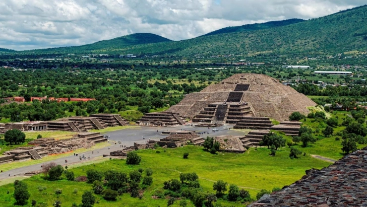 cierra-zona-arqueologica-teotihuacan-que-paso-cuantos-heridos-hay-y-que-se-sabe-la-balacera