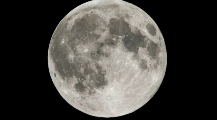 Luna